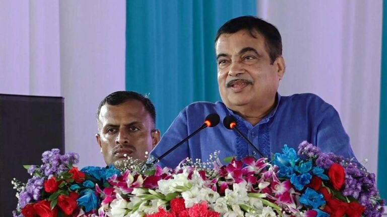Nitin Gadkari: వాయు కాలుష్యం ప్రధాన సమస్య.. భవిష్యత్తు అంతా గ్రీన్ ఎనర్జీదే
