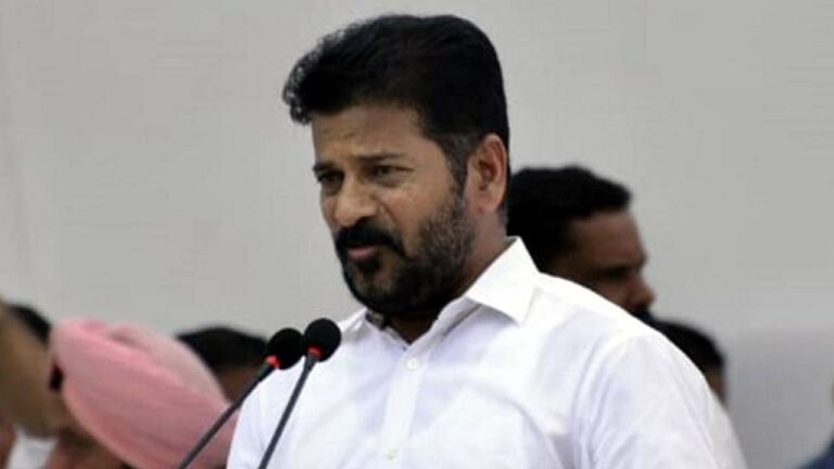 Revanth Reddy : కొంతమంది నాయకులు తమ స్వార్థం కోసం, కాంట్రాక్టుల కోసం తెచ్చిన ఉప ఎన్నిక ఇది