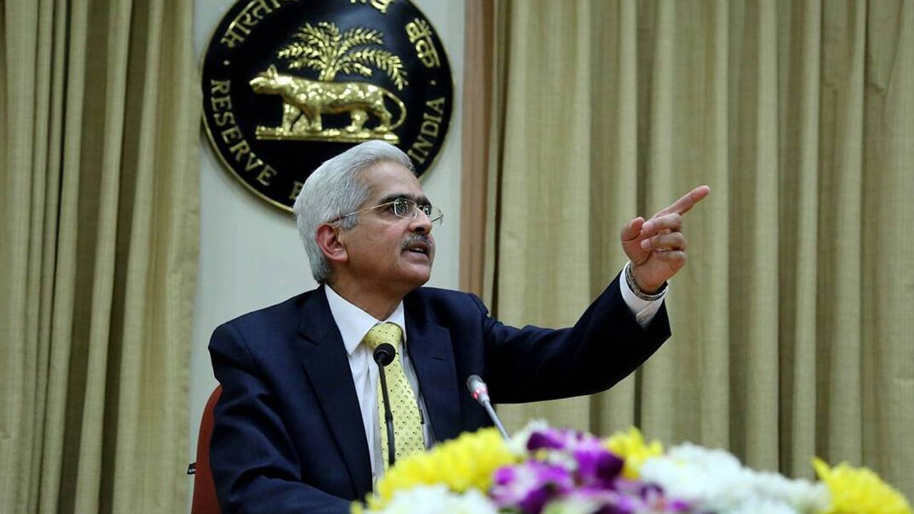 RBI Monetary Policy: మళ్లీ వడ్డీ రేట్లు పెంచిన ఆర్బీఐ.. గృహ, వాహన రుణాలపై మరింత భారం..