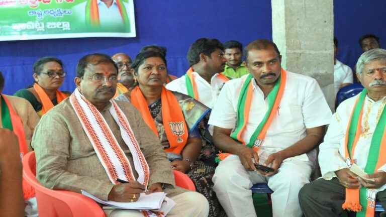 Somu Veerraju: ఇది తోలుమందం ప్రభుత్వం.. స్పందన శూన్యం