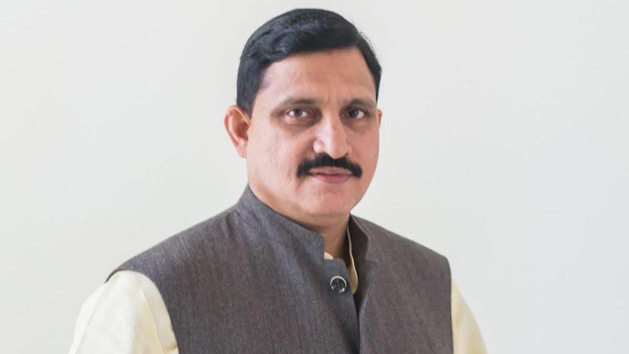 Sujana Chowdary : సీఎం మారినప్పుడల్లా రాజధాని మార్చాలంటే కరెక్ట్ కాదు