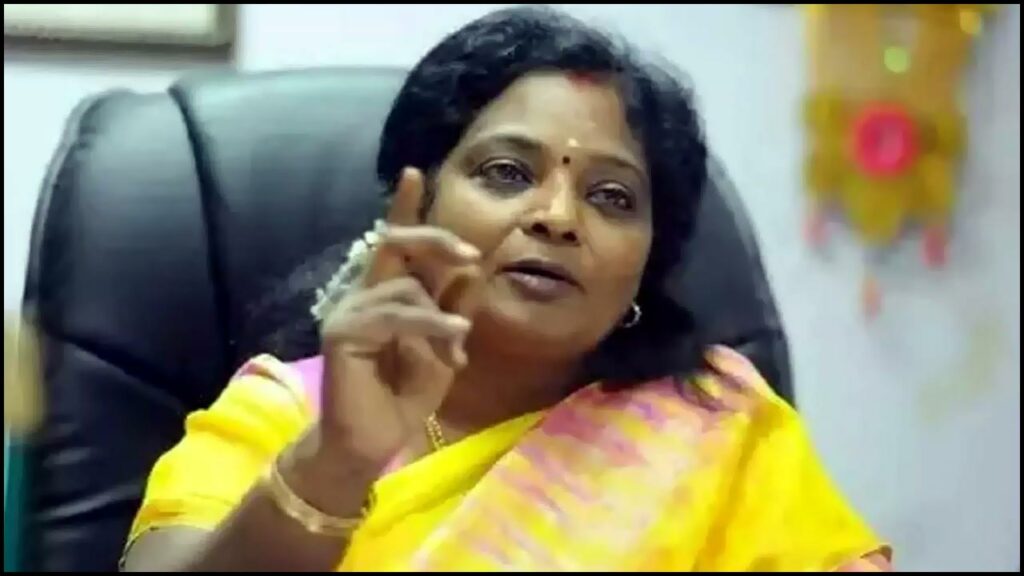 Tamilisai Meets Ibrahimpatn