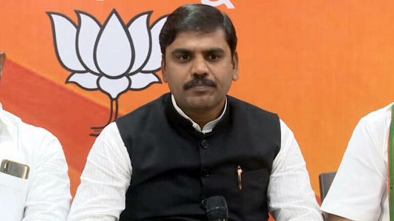 Vishnuvardhan Reddy: సీఎంకి అబద్దాలు చెప్పడంలో అవార్డు ఇవ్వొచ్చు..!