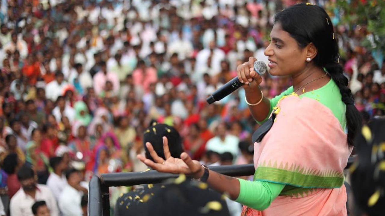 YS Sharmila: నన్ను ప్రశ్నిస్తారా..? నేనే ఉల్టా మిమ్మల్ని ప్రశ్నిస్తా..