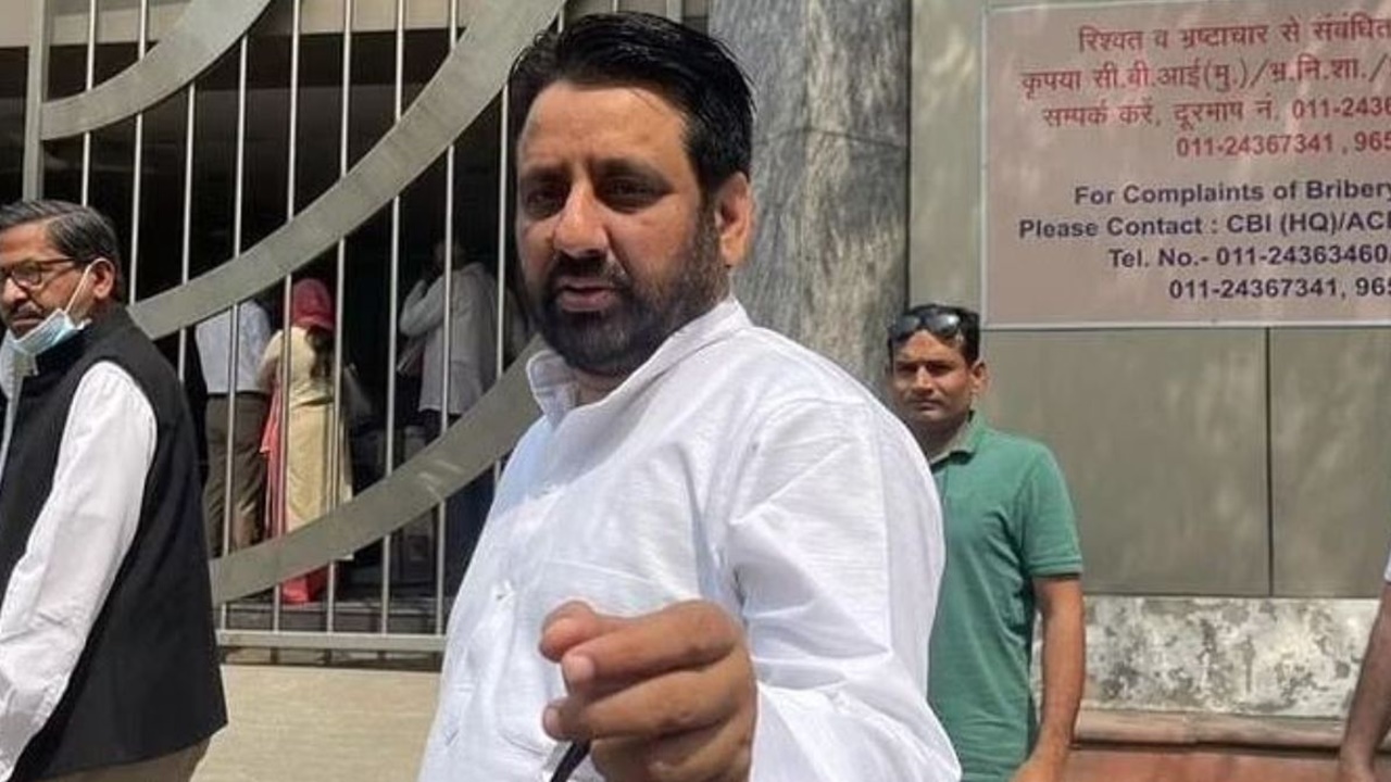 Aap MLA Arrest: ఆప్‌ ఎమ్మెల్యే అమానతుల్లా ఖాన్‌ అరెస్టు