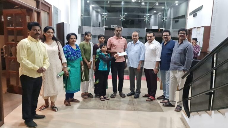 Bandla Ganesh: ఆటో డ్రైవర్‌కు బండ్ల గణేష్, శివాజీ రాజా సాయం