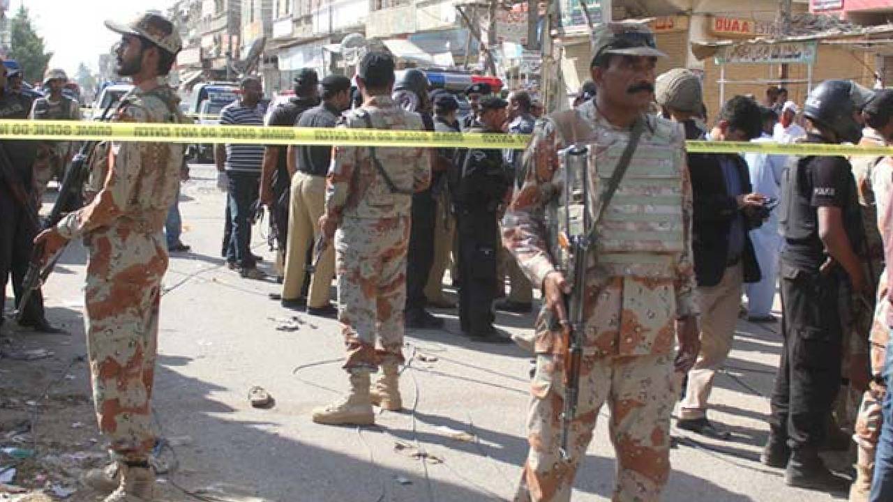 Pakistan: బలూచిస్తాన్‌లో భారీ పేలుడు.. ఒకరి మృతి, 10 మంది పరిస్థితి విషమం