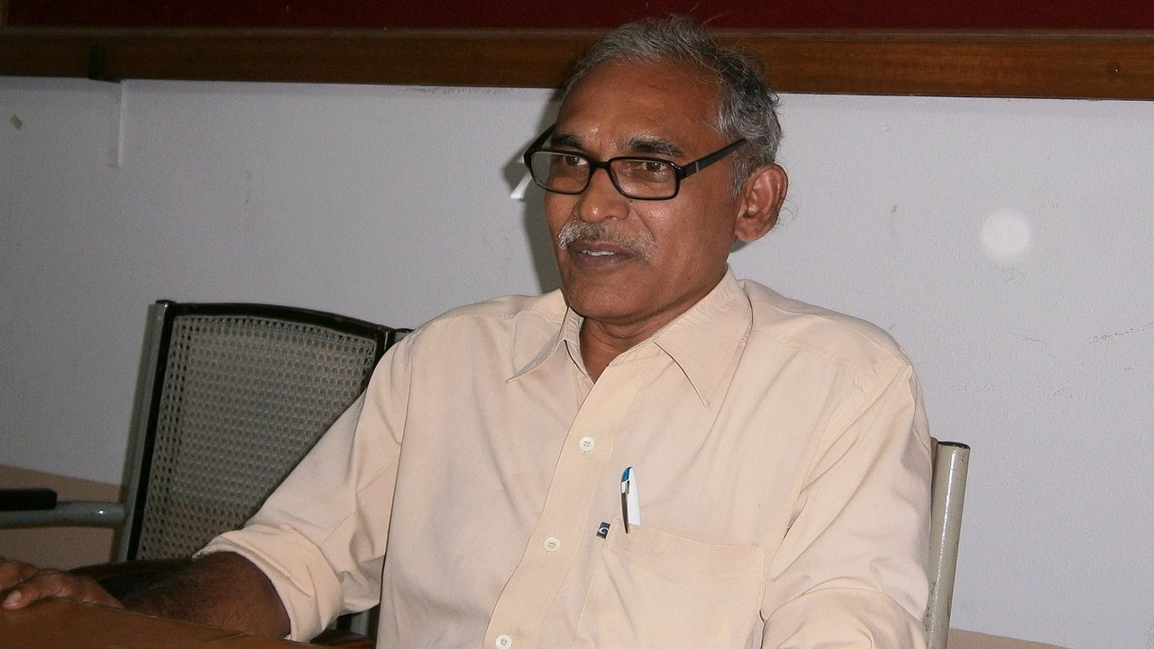 BV Raghavulu: ఉత్తరాంధ్రలో రాజధాని వస్తే.. భూములన్నీ కబ్జా అవుతాయి..!!