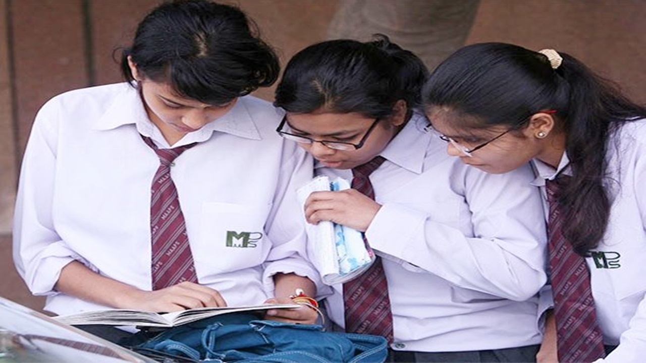 CBSE Results: సీబీఎస్‌ఈ క్లాస్-12 కంపార్ట్‌మెంట్ ఫలితాలు విడుదల