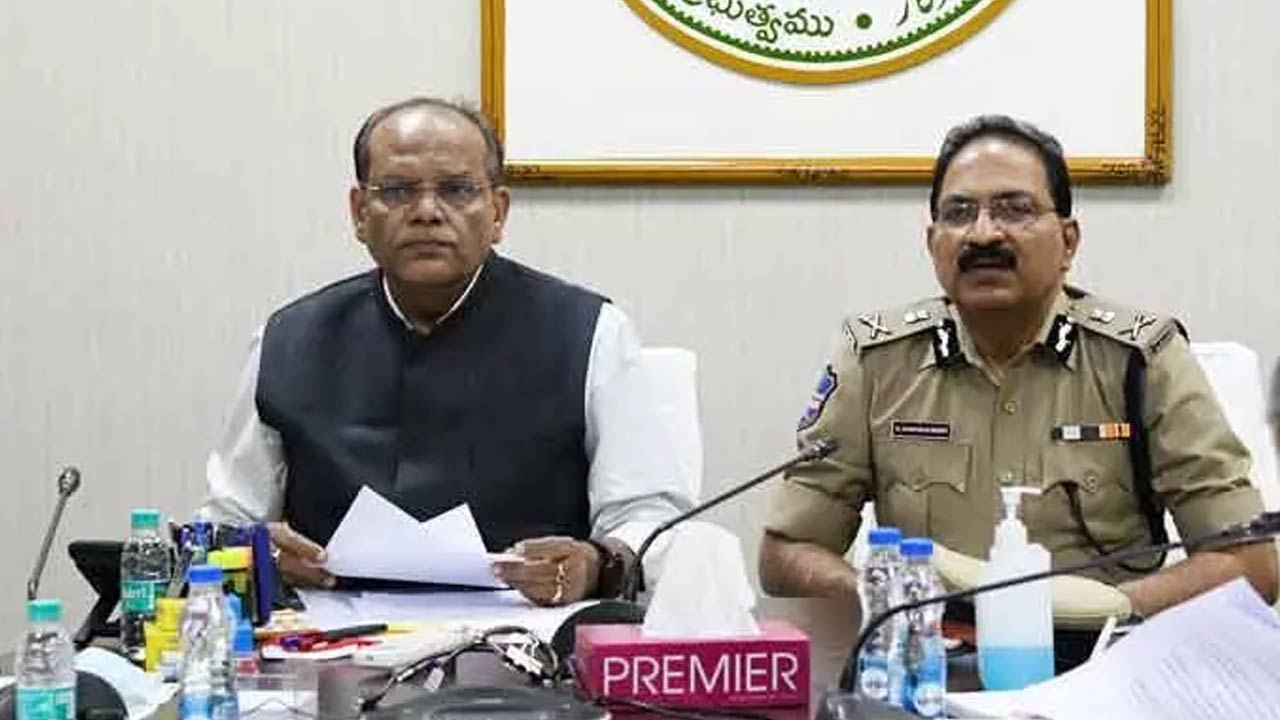 Telangana National Integration Day.: సీఎస్, డీజీపీ స‌మీక్ష‌.. తెలంగాణ జాతీయ స‌మైక్య‌త దినోత్స‌వాలపై కీలక ఆదేశాలు