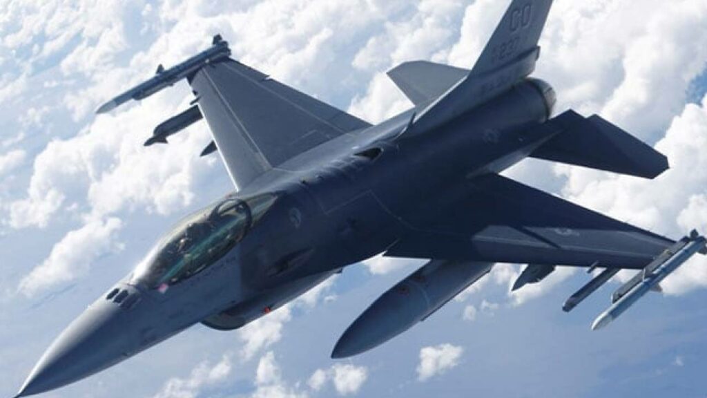 F 16 Fighter Aircraft