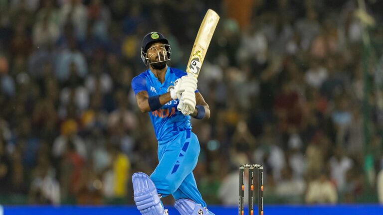 IND Vs AUS: రెచ్చిపోయిన రాహుల్, పాండ్యా.. ఆసీస్ టార్గెట్ ఎంతంటే..?