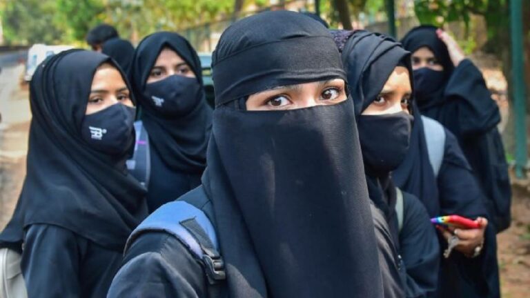 Hijab Row: హిజాబ్ అల్లర్ల వెనక ఆ సంస్థ కుట్ర.. సుప్రీంకు తెలిపిన కర్ణాటక ప్రభుత్వం