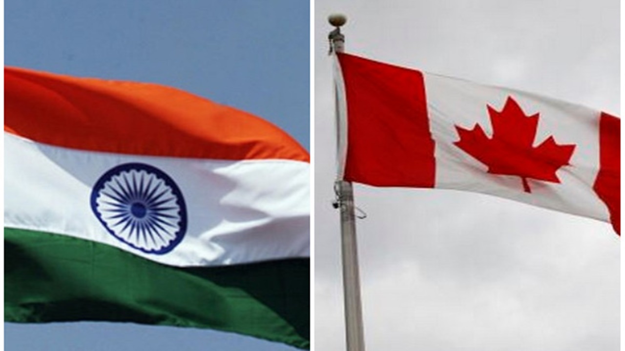 Indians in Canada: కెనడా వెళ్లే భారతీయ విద్యార్థులకు కేంద్రం హెచ్చరిక.. ఎందుకో తెలుసా?