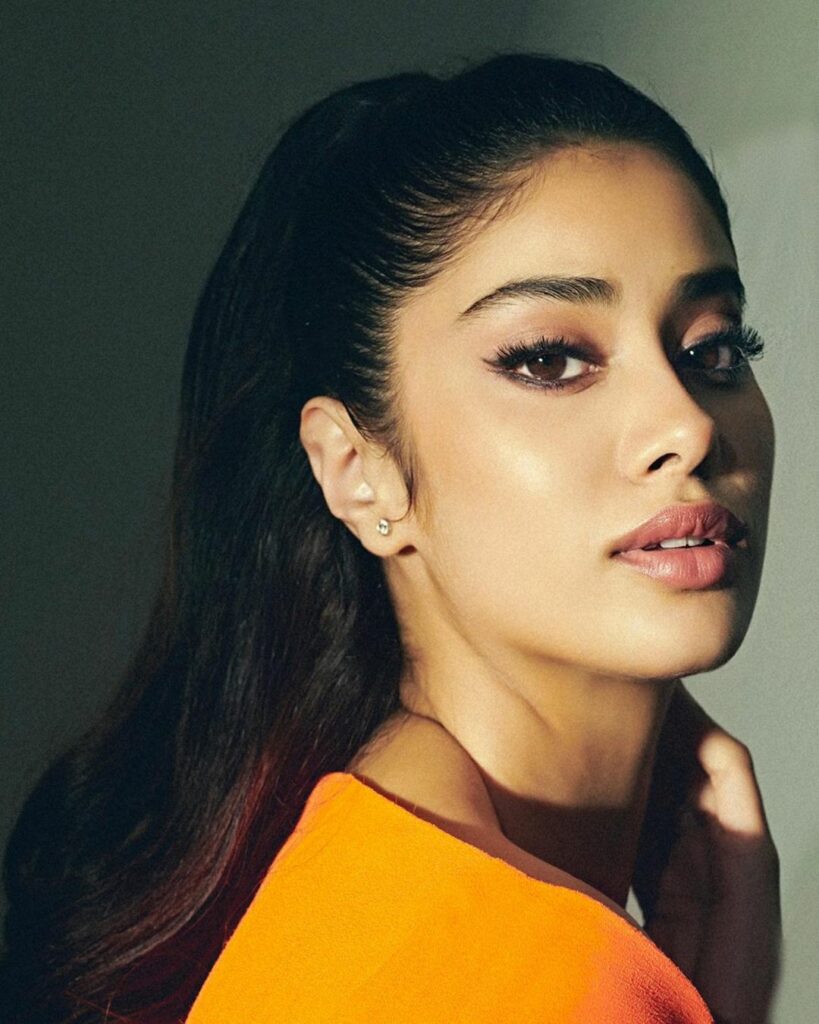 Janhvi Kapoor (15)