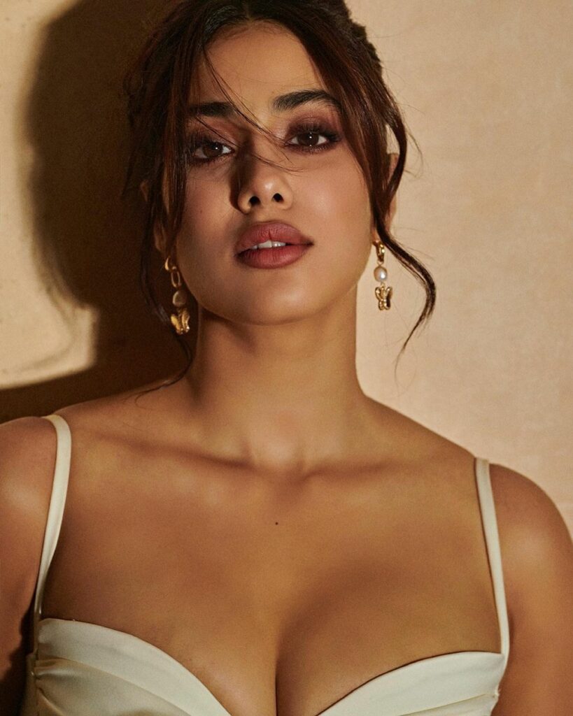 Janhvi Kapoor (3)