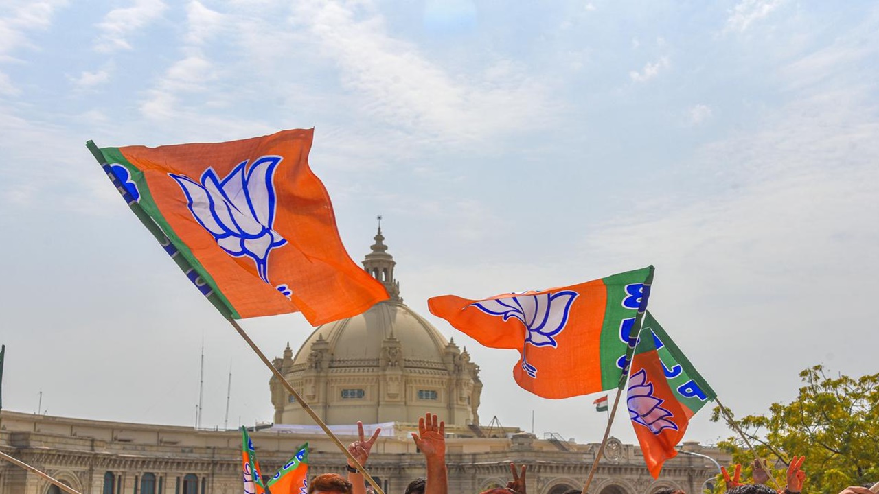 Manipur: నితీష్‌కుమార్‌కు షాక్.. బీజేపీలోకి ఐదుగురు జేడీయూ ఎమ్మెల్యేలు