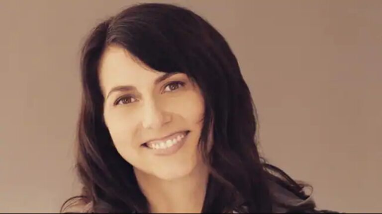 MacKenzie Scott: జెఫ్ బెజోస్ మాజీ భార్య మళ్లీ అదే దారి.. రెండో భర్త నుంచి కూడా..