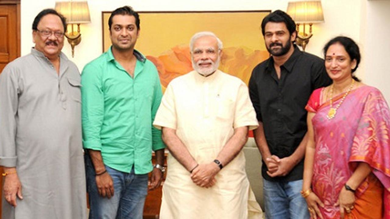 Krishnam Raju: కృష్ణం రాజు మరణంపై ప్రధాని మోదీ, అమిత్ షా సంతాపం