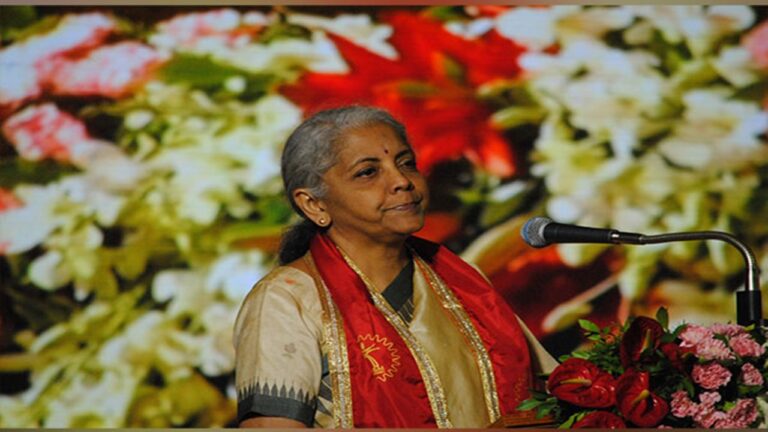 Nirmala Sitharaman:  సిలికాన్‌ వ్యాలీలో 25 శాతం స్టార్టప్‌లు భారతీయ సంతతికి చెందిన వారే నిర్వహిస్తున్నారు..