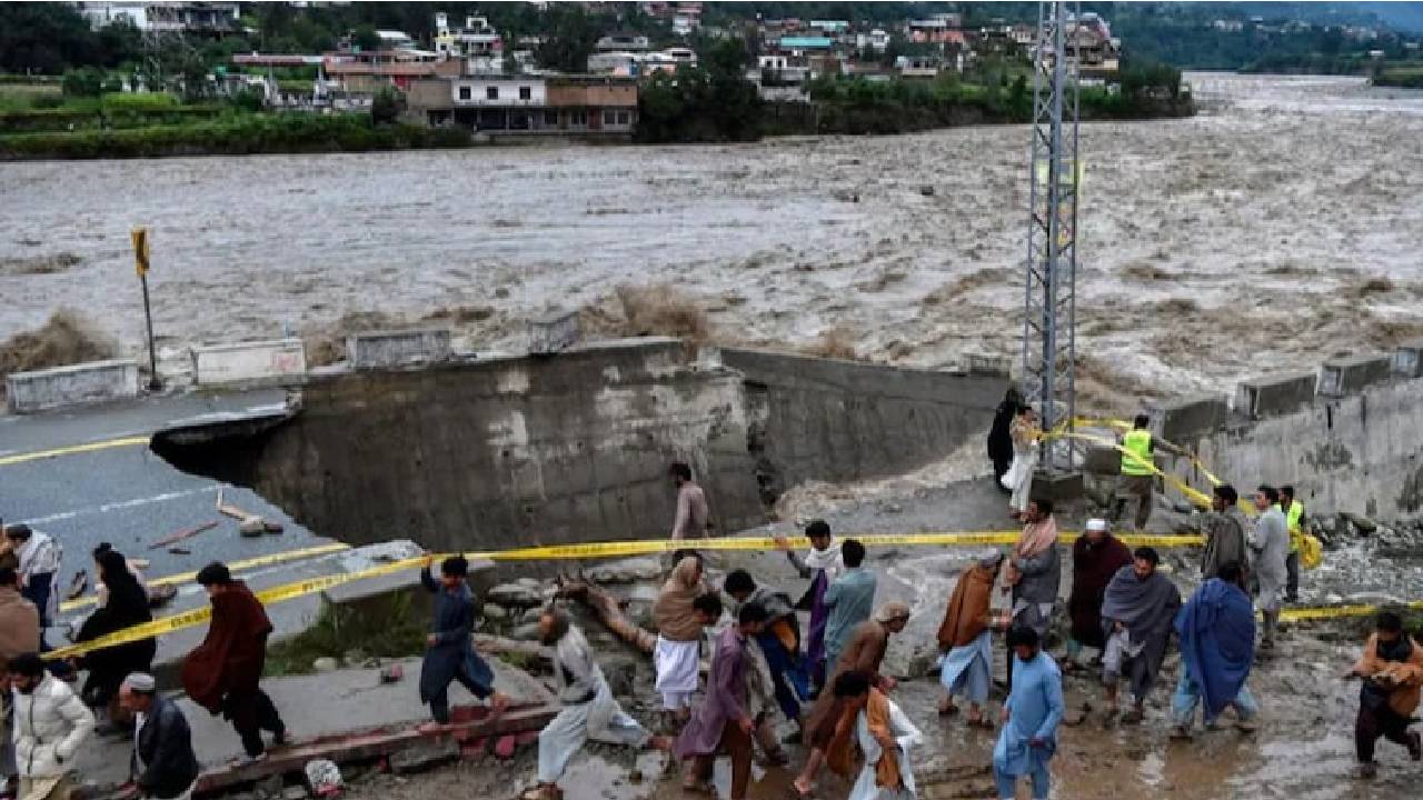 Pakistan Flood: పాకిస్తాన్‌లో భారీ వరదలు.. అంతర్జాతీయ సాయం కోసం అభ్యర్థన