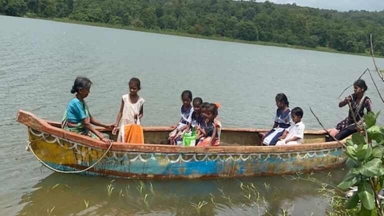 Maharashtra: ప్రభుత్వం చేయలేని పని.. 19 ఏళ్ల యువతి చేసింది..!!