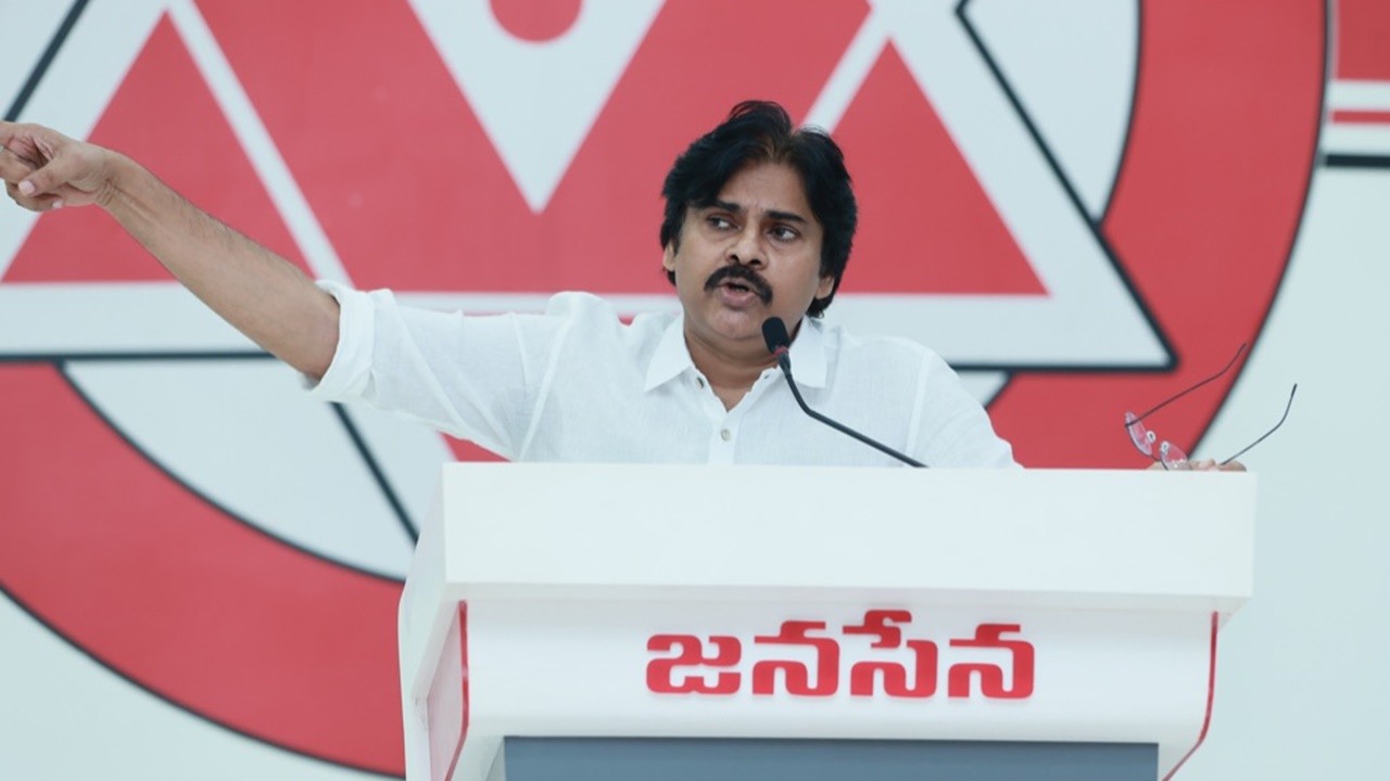Pawan Kalyan: మహిళలకు రక్షణ ఇవ్వలేని పాలన ఎందుకు?