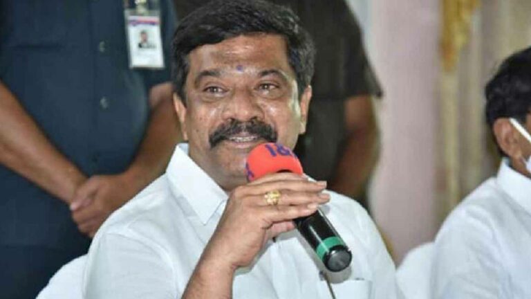Vemula Prashanth Reddy: హరీష్ రావు ఛాలెంజ్‌కు నిర్మలా సీతారామన్ భయపడ్డారు.