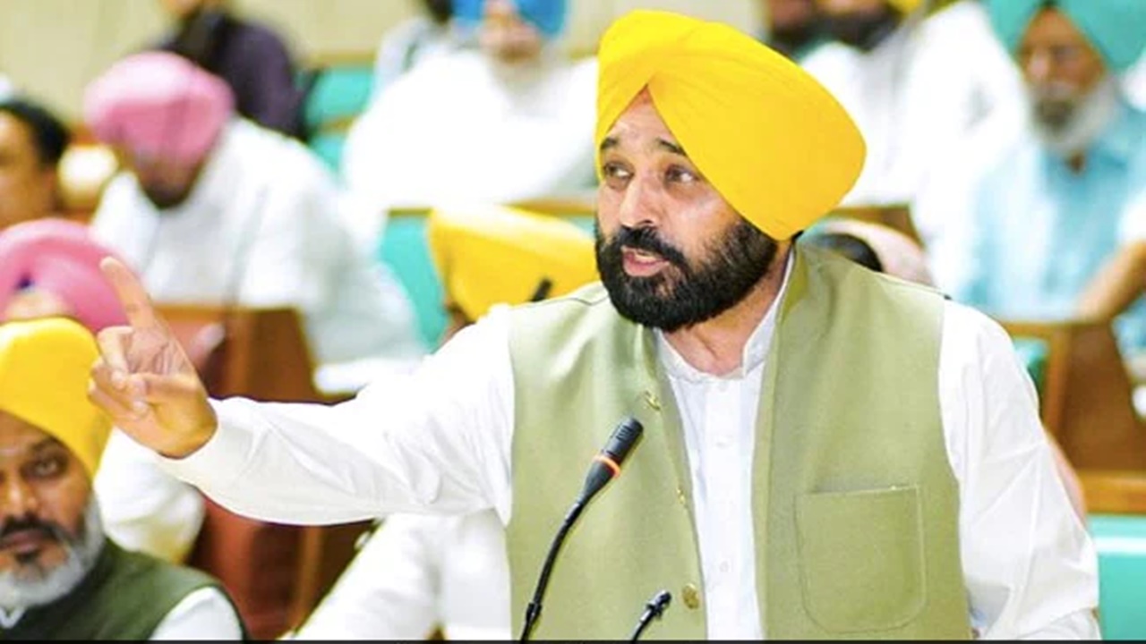 Majority Test: ఆప్‌ ఎమ్మెల్యేలకు బీజేపీ ఫోన్!..  విశ్వాస పరీక్షకు పిలుపునిచ్చిన పంజాబ్ సీఎం..