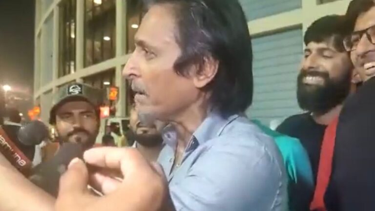 Pakistan: అత్త మీద కోపం దుత్త మీద.. భారత జర్నలిస్టుపై రమీజ్ రాజా దురుసు ప్రవర్తన