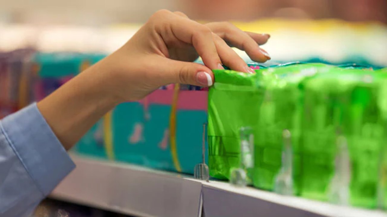 Free Sanitary Napkins: మహిళలకు ఉచితంగా శానిటరీ న్యాప్‌కిన్‌లు.. దేశంలోనే మొదటి రాష్ట్రంగా..