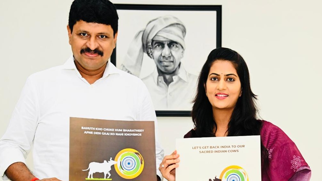 Save Desi Cows: ఎంపీ సంతోష్ కుమార్‌ను క‌లిసిన అల్లోల దివ్యారెడ్డి