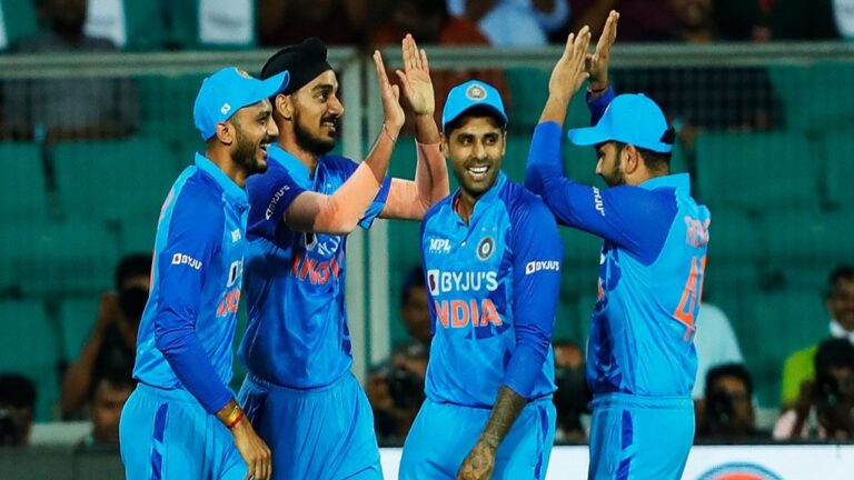 IND Vs SA 1st T20: విజృంభించిన టీమిండియా బౌలర్లు.. దక్షిణాఫ్రికా చెత్త రికార్డు