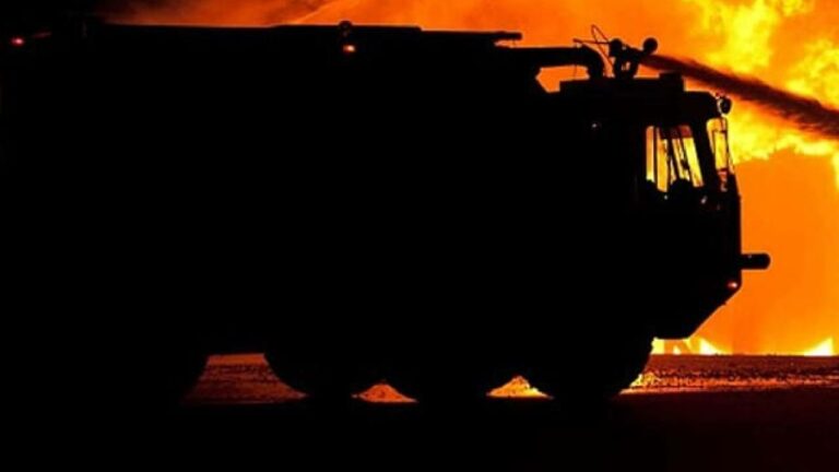 Surat Fire Accident: సూరత్‌లో భారీ అగ్నిప్రమాదం… ఒకరి మృతి, 20 మందికి గాయాలు