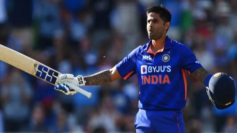 ICC Rankings: బాబర్ ఆజమ్‌ను వెనక్కి నెట్టిన సూర్యకుమార్ యాదవ్