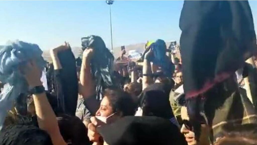 Women Protest In Iran