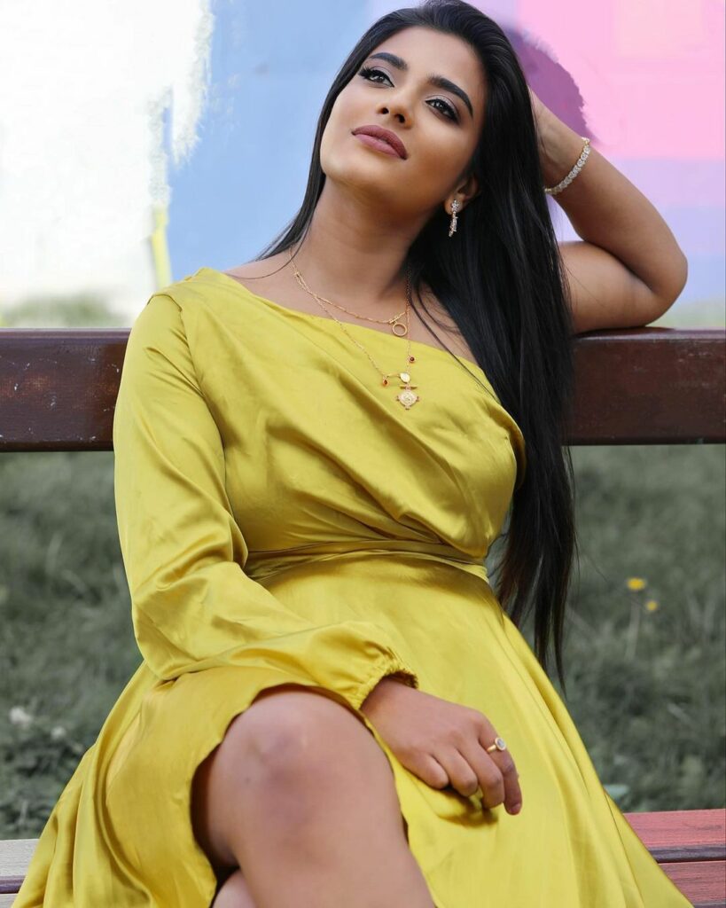 Aishwarya Rajesh (3)