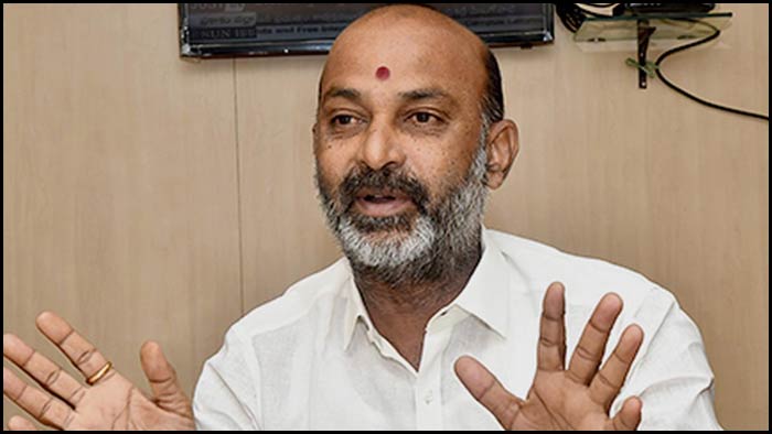 Bandi Sanjay: ఆ ఫాంహౌస్ ఎపిసోడ్ ఓ డ్రామా.. చార్జ్‌షీట్ విడుదల