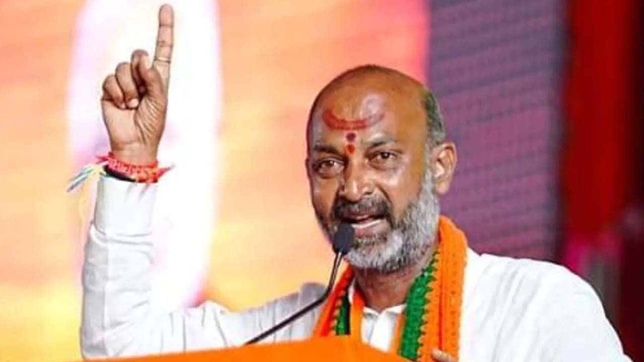 Munugode By Poll: మునుగోడులో బండి సంజయ్‌ ఎన్నికల ప్రచారం.. నేటి షెడ్యూల్‌ ఇదే..