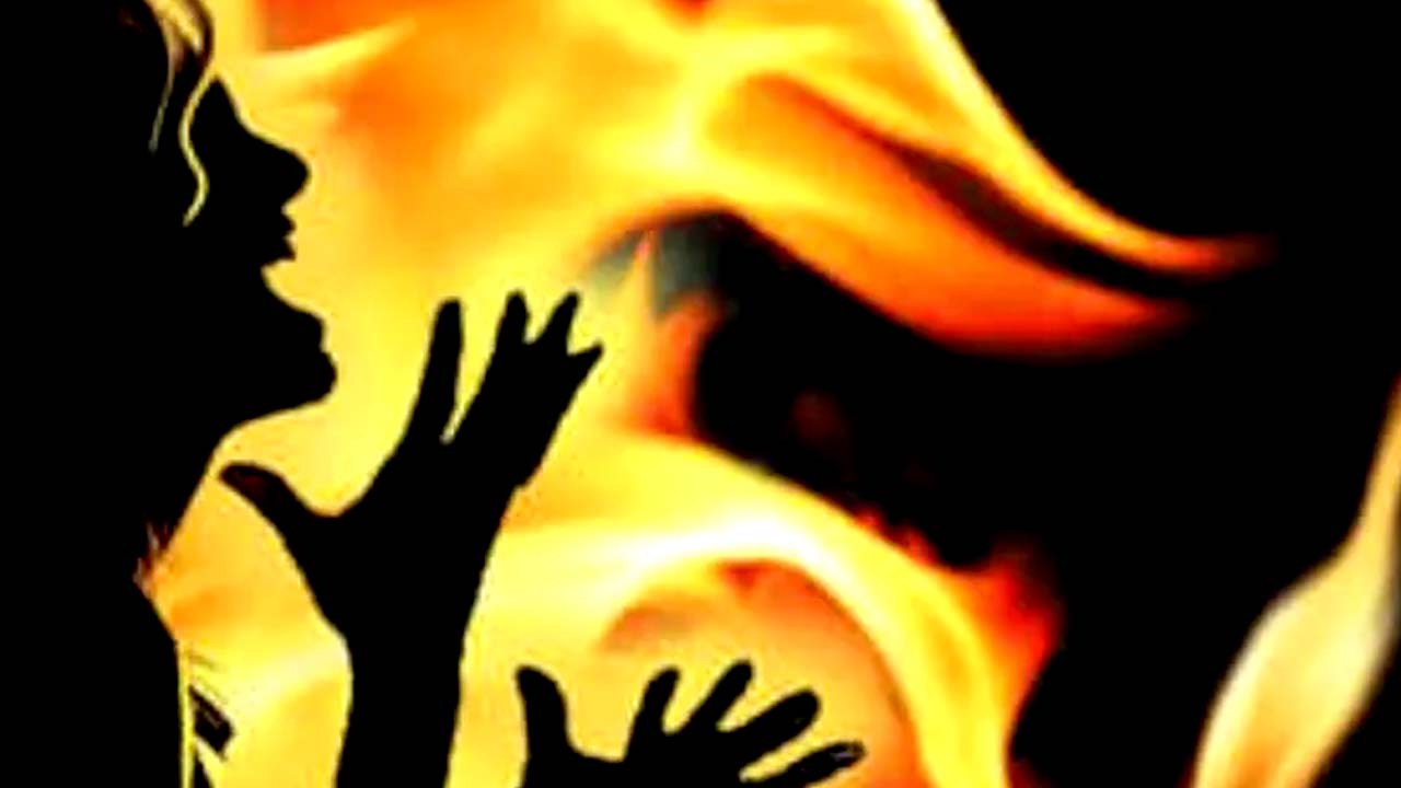 Sanitizer : చిన్నారి ప్రాణం తీసిన శానిటైజర్.. హైదరాబాదులో విషాదం