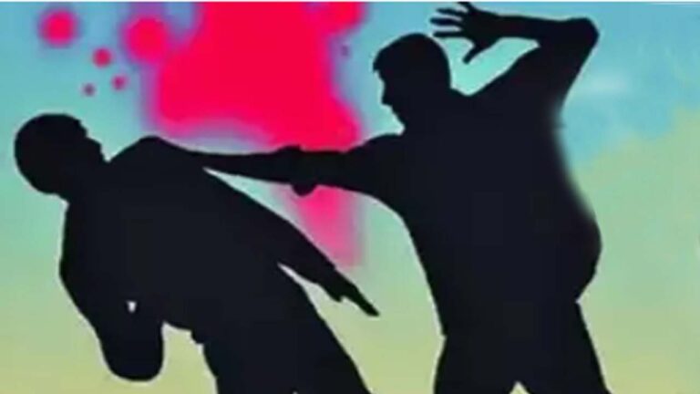 Ranga Reddy Crime: దారుణం.. ఆస్తికోసం తండ్రి కొడుకులు ఒకరిపై ఒకరు దాడి