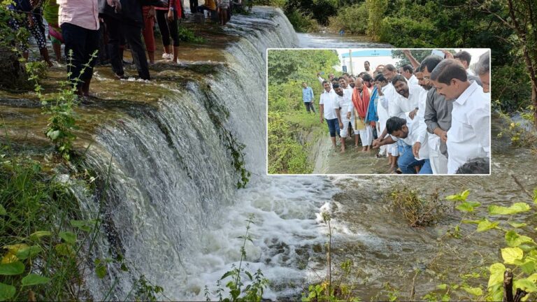 Ibrahimpatnam Cheruvu: 45 ఏళ్ల తర్వాత అలుగు దుంకుతున్న పెద్ద చెరువు.. సందర్శకుల తాకిడి..