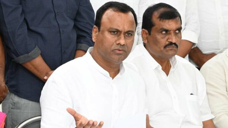 Komatireddy Rajgopal Reddy : దేశంలోనే ఇది అతిపెద్ద కుంభకోణం ధరణి