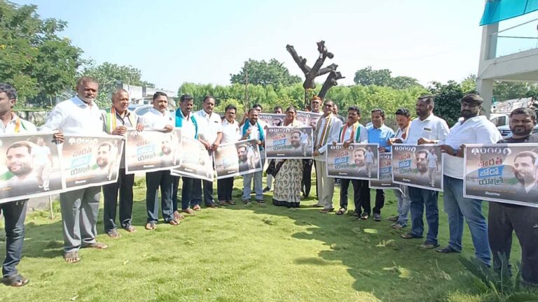 MLA Seethakka: ధరణి పోర్టల్ తంటాలను తెంచడమే కాంగ్రెస్ పార్టీ లక్ష్యం