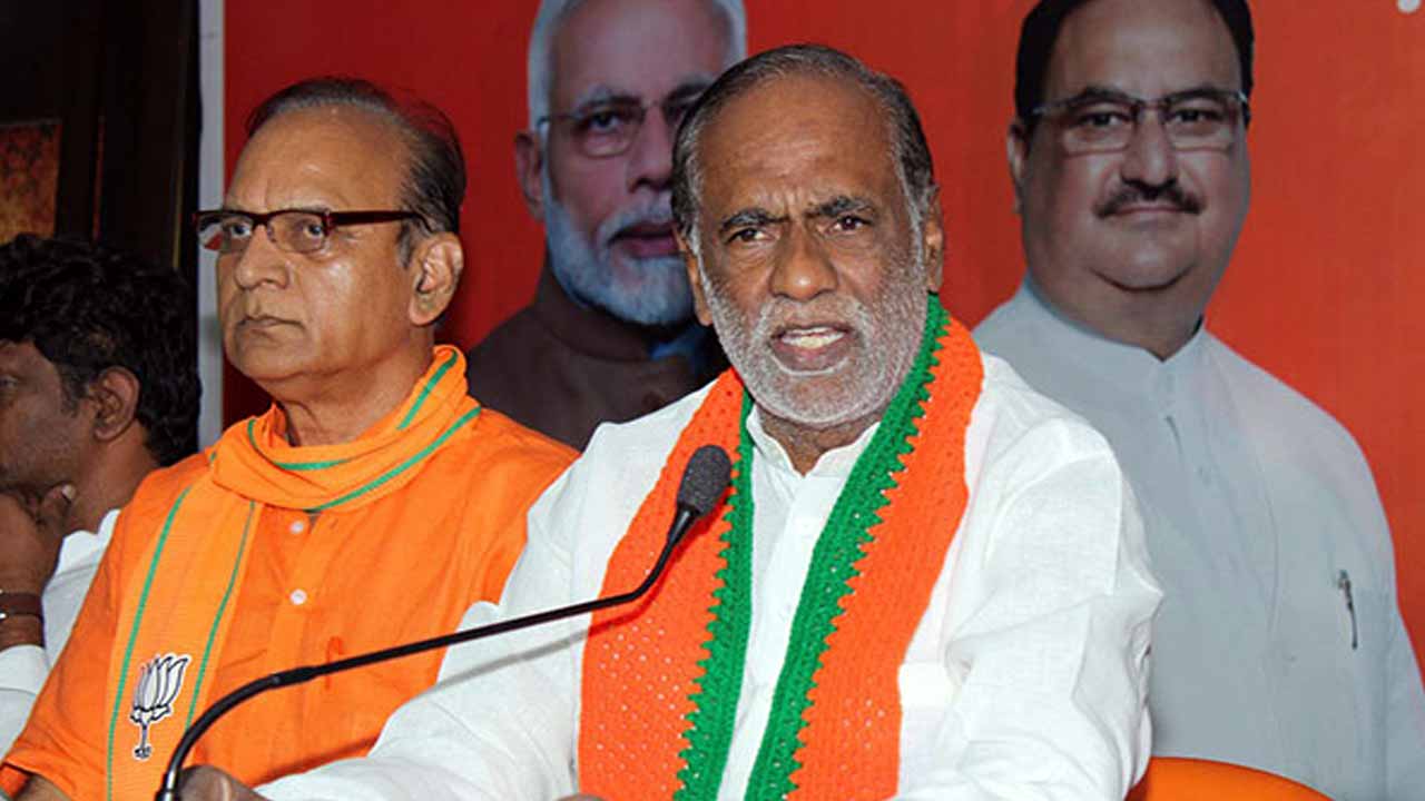 MP K.Laxman : ఆయన కాలి గోటికి కూడా కేటీఆర్ సరిపొడు