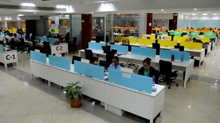 IT Employees: ఆఫీసుకు మేం రామంటున్న ఎంప్లాయీస్.. కలవరపడుతున్న ఐటీ కంపెనీలు