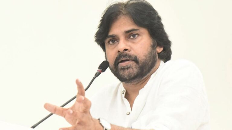 Pawan kalyan Delhi Tour: అలర్ట్‌ అయిన బీజేపీ.. ఢిల్లీ నుంచి పవన్‌కు పిలుపు..?