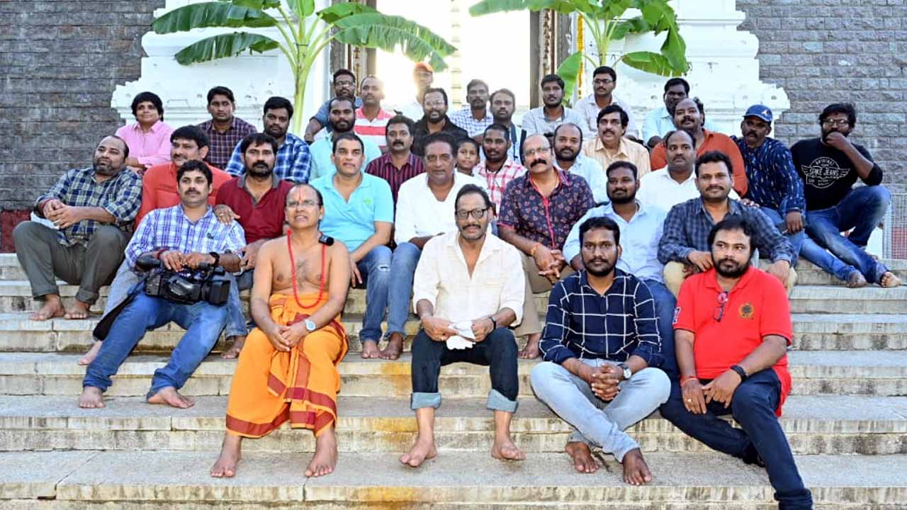 Devotional organic farming: ‘మాపల్లె’ వెబ్ సైట్ ఆవిష్కరించిన ప్రకాశ్ రాజ్!