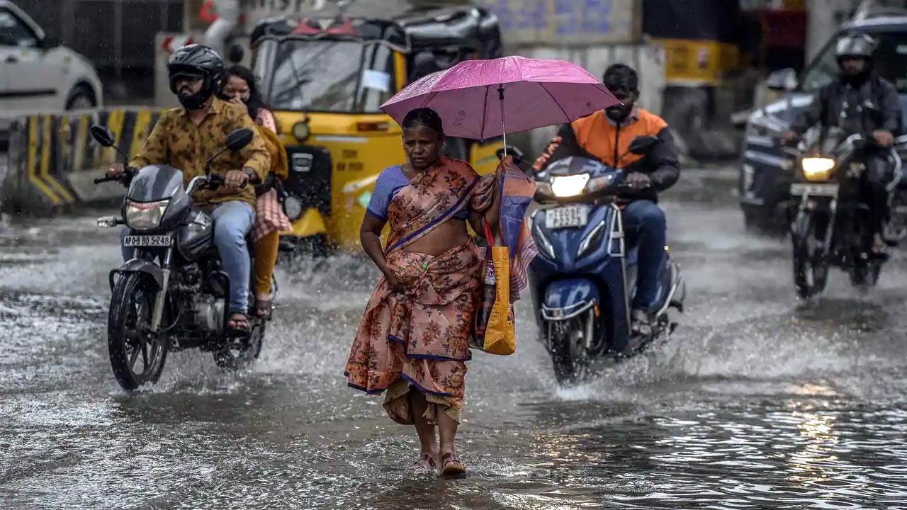 Weather Update : తెలంగాణలో నేడు, రేపు పలు చోట్ల భారీ వర్షాలు