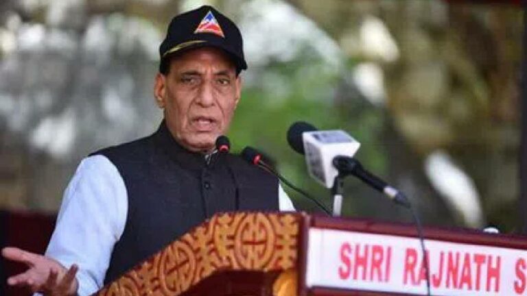 Rajnath Singh: పాకిస్తాన్‎కు వార్నింగ్.. త్వరలో స్వాధీనం చేసుకుంటాం
